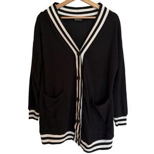 BloomChic Black and White Striped Women's Sweater